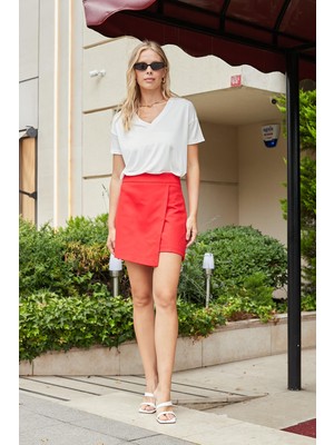 Kadın Pamuklu Hafif Likralı Kalın Kumaş Yüksek Bel Ara Boy Şort Etek-Kırmızı