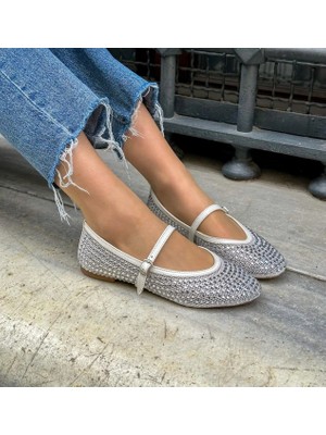 Kindep Inci Taş Detaylı Kadın Babet Beyaz