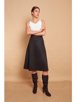 Hafif Likralı Süet Kumaş Yüksek Bel Kiloş Uzun Etek-Siyah