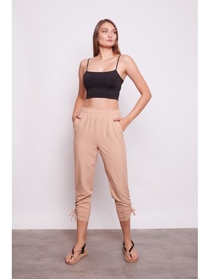 Iç Göstermez Viskon Poplin Beli Lastikli Cepli Paçası Büzgülü Rahat Pantolon -Açık Camel