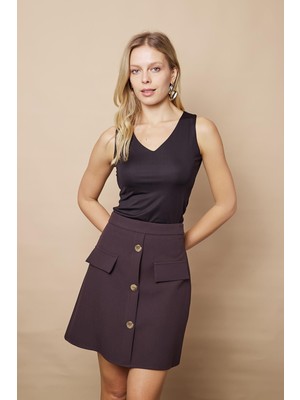 Kadın Diz Üstü Yüksek Bel Önü Düğmeli Cep Kapaklı Hafif Likralı Kumaş Çan Etek-Kahve