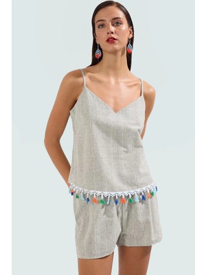 Yazlık Plaj Takımı Nefes Alabilir Pamuklu Bluz ve Şort Püskül Detaylı Dayanıklı Malzeme