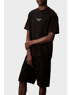 Calvin Klein Pamuklu Relaxed Fit Bisiklet Yaka Logolu T Shirt LV04RC851GUB1 Erkek T Shirt LV04RC851G Ub1