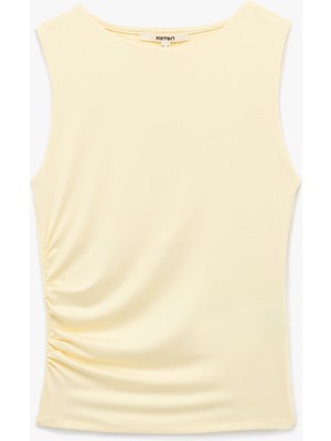 Koton Slim Fit Bisiklet Yaka Drapeli Kolsuz Tişört