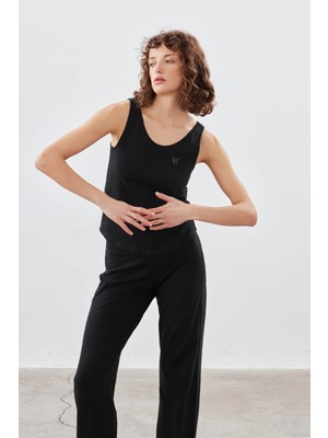 Kadın Pamuklu Kalın Askılı Atlet Pijama Üstü