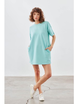 Kadın Pamuklu Pique Cepli Kısa Kollu Elbise