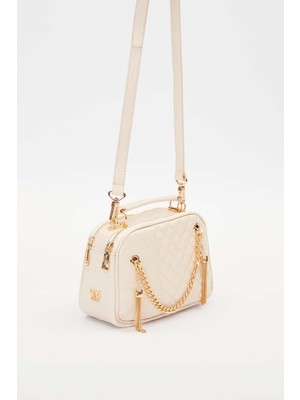 Krem Rugan Zincir Saçak Detaylı Omuz Çantası