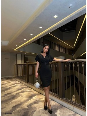 Fy Butik Kadın Dalgıç Krep V Yaka ve Sırt Dekolte Detaylı Elbise