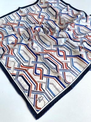 Levidor Tivil Saf Ipek Eşarp 49405 Krem Karışık Desen