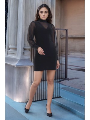 Barış Beauty Kadın Balıkçı Yaka Transparan Detay Fırsat Ürün Sandy Kumaş Mini Elbise