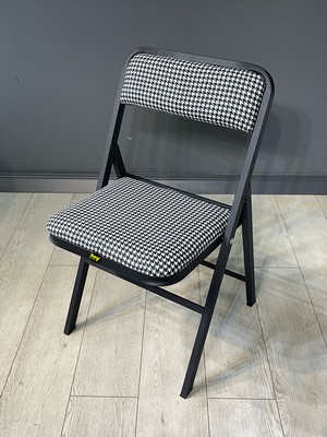 Hey Modüler Mobilya Hey Katlanır Mutfak Sandalyesi Siyah Kazayağı Özellikli 200 kg Taşıma Kapasiteli Metal Yapı