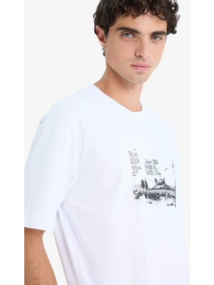 DeFacto %100 Pamuk Boxy Fit Bisiklet Yaka Baskılı Kısa Kollu Tişört F8556AX25HS