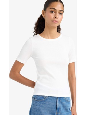 DeFacto Slim Fit Dar Kesim Bisiklet Yaka Basic Düz Fitilli Kaşkorse Kısa Kollu Tişört C0097AX25AU