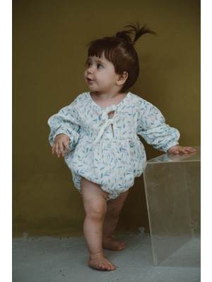 Mavi Çiçek Baskılı Bebek Uzun Kollu Tulum