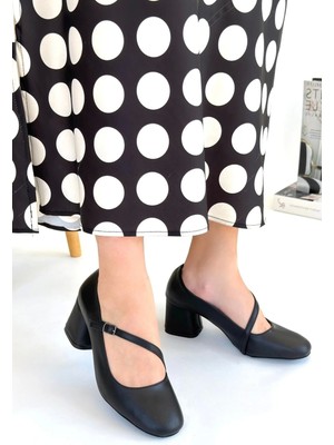 Kier Siyah Cilt Topuklu Ayakkabı