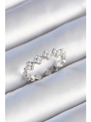 Pirinç Gümüş Renk Incili Yonca Model Kadın Yüzük