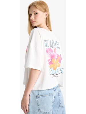 DeFacto Oversize Geniş Kalıp Bisiklet Yaka Sırt Baskılı Kısa Kollu Tişört F7913AX25AU