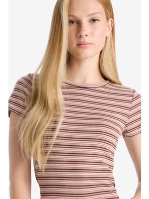 DeFacto Fitted Bisiklet Yaka Ribana Çizgili Kısa Kollu Tişört F7822AX25AU