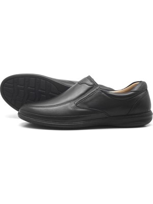 Izderi Siyah Deri Anatomik Büyük Numara Erkek Ayakkabı