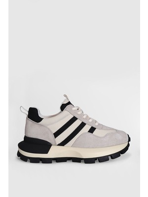 Lufian Tatum Kadın Sneaker Ayakkabı Ekru Stilinde Şık Tasarım ve Rahat Silüet ile Özel Olaylar İçin