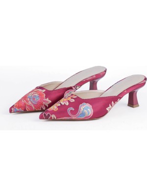 Valley Etnik Desen Terlik