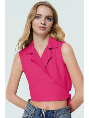 Bağlamalı Crop Bluz Dokuma Kumaştan Şık ve Rahat Bir Seçim Özel Tasarım Modern Stil