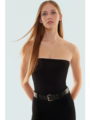 Fitted Örme Bluz Straplez Yaka Pamuklu Yazlık Rahat ve Şık Yüksek Kalite Modern Stil