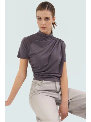 Polyester Elastan Örme Bluz Dik Yaka Fitted Kısa Kollu Yazlık Yüksek Kalite Rahat Kullanım