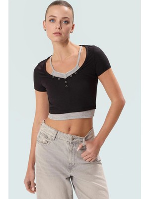 Kısa Kollu Bluz Vücudu Saran Örme Polyester Yazlık Profesyonel Görünüm Kaliteli Işçilik