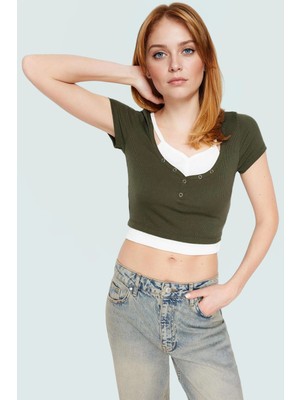 Çıtçıtlı Kısa Bluz Polyester Kaşkorse Örme Günlük Stil Rahat Kullanım Şık Görünüm