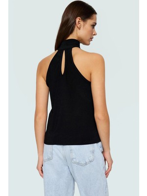 Halter Yaka Kolsuz Bluz Polyester Regular Kalıp Iş ve Günlük Şık Görünüm Premium Kalite