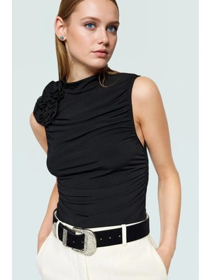 Kolsuz Örme Bluz Dik Yaka Regular Kalıp Polyester Karışımlı Yazlık Premium Kalite Modern Stil