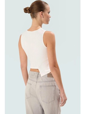 Asimetrik Crop Bluz Pamuklu Örme Fitted Bisiklet Yaka Rahat ve Şık Kullanım