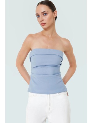 Fitted Kolsuz Bluz Nefes Alan Dokuma Kumaştan Şık Bir Seçim Konforlu Kesim Premium Kalite