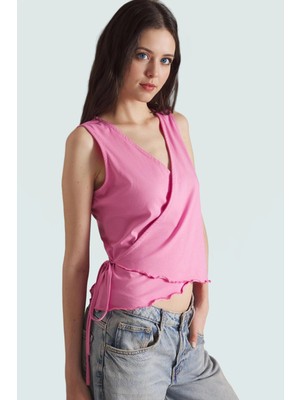 Vücuda Oturan Anvelop Bluz Likralı Penye Crop Casual Rahat ve Şık Modern Stil Uzun Ömürlü