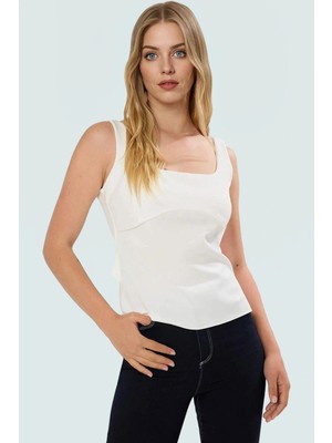 Yazlık Finike Dokuma Bluz Sırt Fiyonk Detaylı Fitted Kalıp Günlük Kullanım Için Rahat