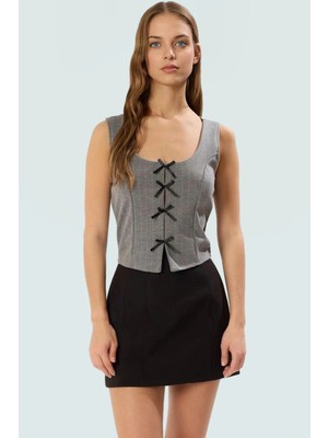 Kolsuz Bluz Yazlık Casual Fitted Interlok Örme Kumaş Özenle Seçilmiş Kaliteli Işçilik