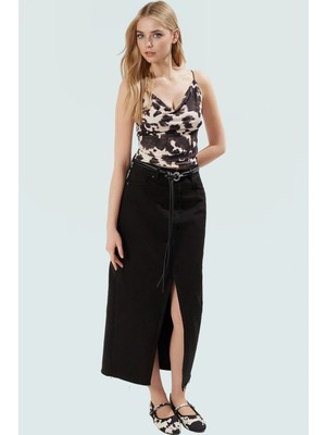 Esnek Örme Bluz Degaje Yaka Fitted Kalıp Kolsuz Günlük Kullanım Için Seçkin Malzeme