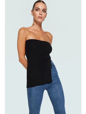 Polyester Viskoz Karışımlı Ince Bluz Regular Boy Yırtmaç Detaylı Dayanıklı Malzeme