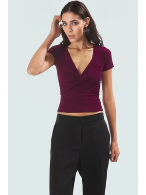 Yazlık Örme Bluz Düğüm Detay V Yaka Fitted Kalıp Rahat Kullanım Premium Kalite