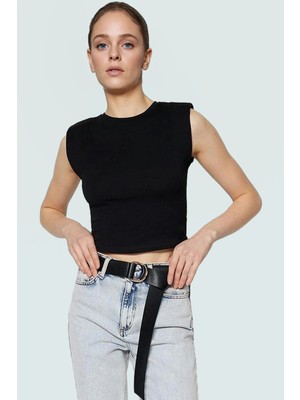Yazlık Kolsuz Crop Bluz Pamuklu Örme Renk Basic Kalıp Özel Tasarım Uzun Ömürlü Şık Görünüm
