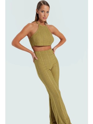 Dantel Detaylı Halter Yaka Crop Bluz ve Geniş Paça Pantolon Plaj Takımı Özel Tasarım