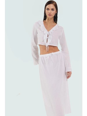 Yazlık Kadın Uzun Kollu Pamuklu Bluz Etek Takım Plaj Modası Profesyonel Görünüm Modern Stil