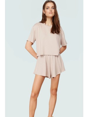 Kadın Örme Şortlu T Shirt Takım Rahat Günlük Yazlık Kombin Kullanım Zarifane Tasarım