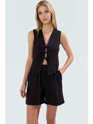 Kadın Bağlamalı Keten Görünümlü Bluz Şort Takım Yazlık Günlük Konforlu Kesim Modern Stil