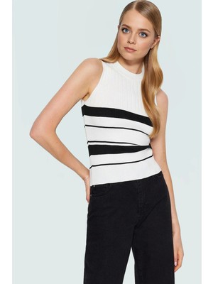 Kadın Bisiklet Yaka Triko Bluz Ince Polyester Renk Bloklu Yazlık Günlük Kullanım Için Konforlu Kesim