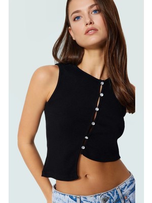 Fitilli Crop Örme Bluz Asimetrik Kesim Bisiklet Yaka Özenle Seçilmiş Rahat ve Şık Görünüm