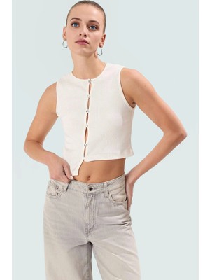 Fitilli Crop Örme Bluz Asimetrik Kesim Bisiklet Yaka Özenle Seçilmiş Rahat ve Şık Görünüm