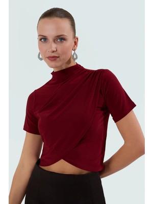 Kadın Kısa Kollu Örme Crop Bluz Dik Yaka Şık Yazlık Rahat ve Dayanıklı Malzeme