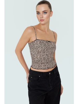 Leopar Baskılı Crop Bluz Ince Askılı Örme Basic Yazlık Şık Görünüm Özel Tasarım Kaliteli Işçilik